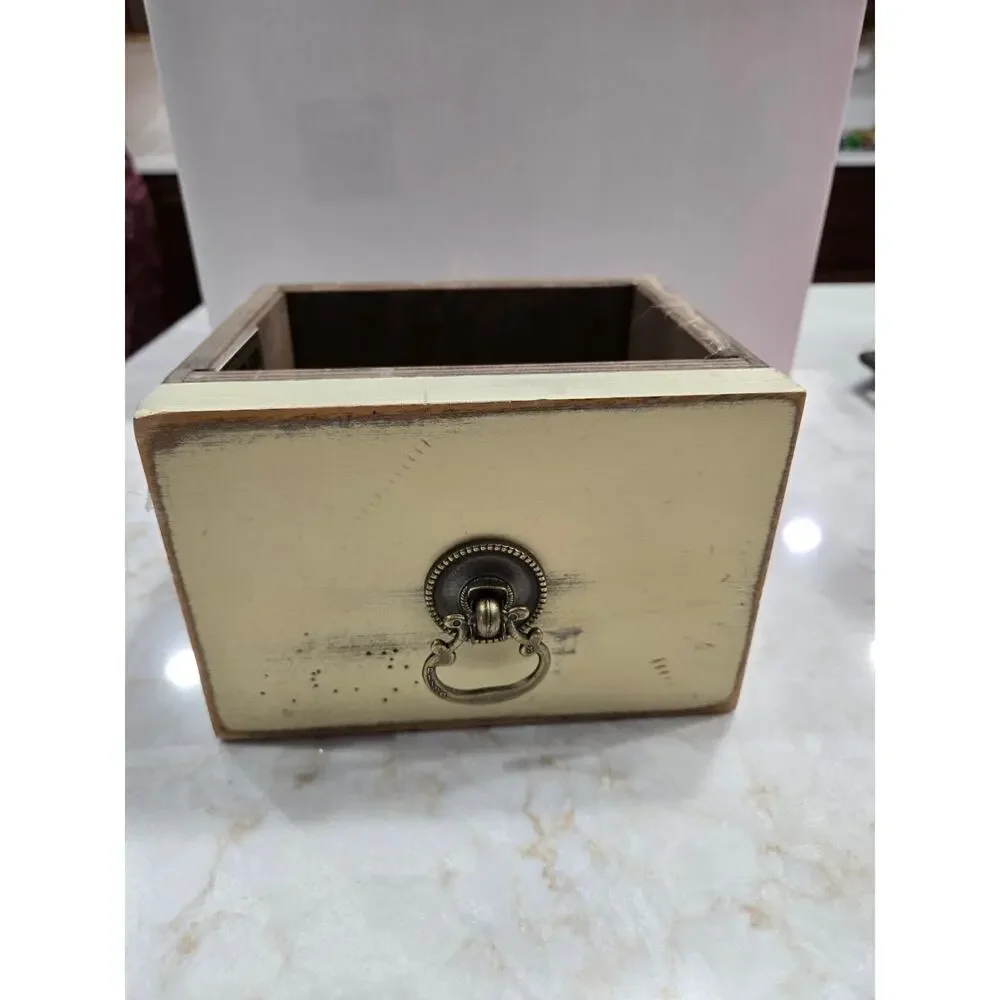 Creamer Colored Distressed Wooden Box with Metal Handle 6.75